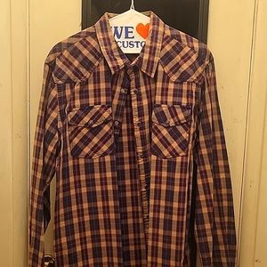 Heritage 1981 western style button down long sleeve shirt.